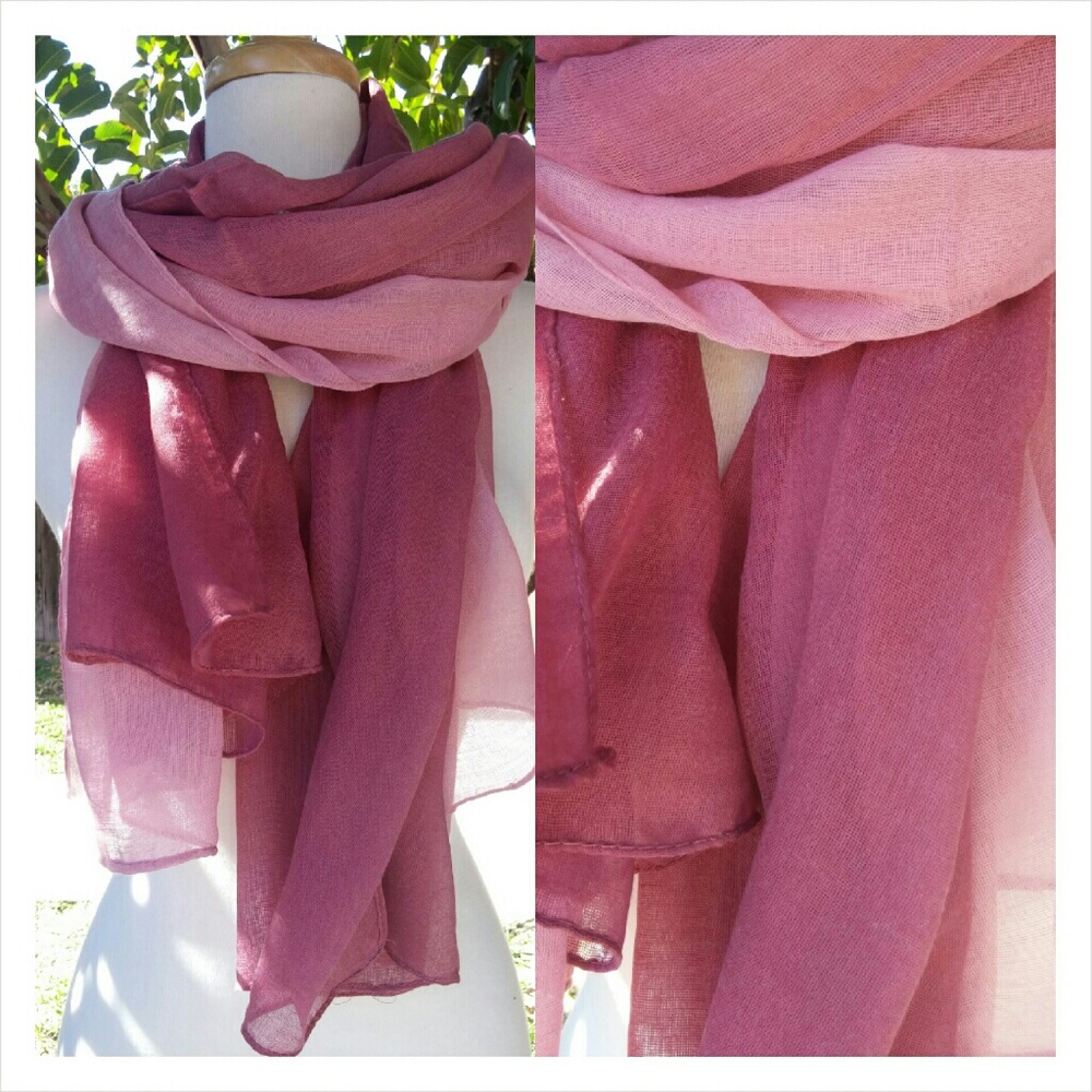 Pink ombre scarf
